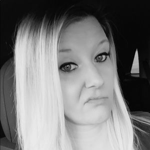 Meet your Posher, Toni